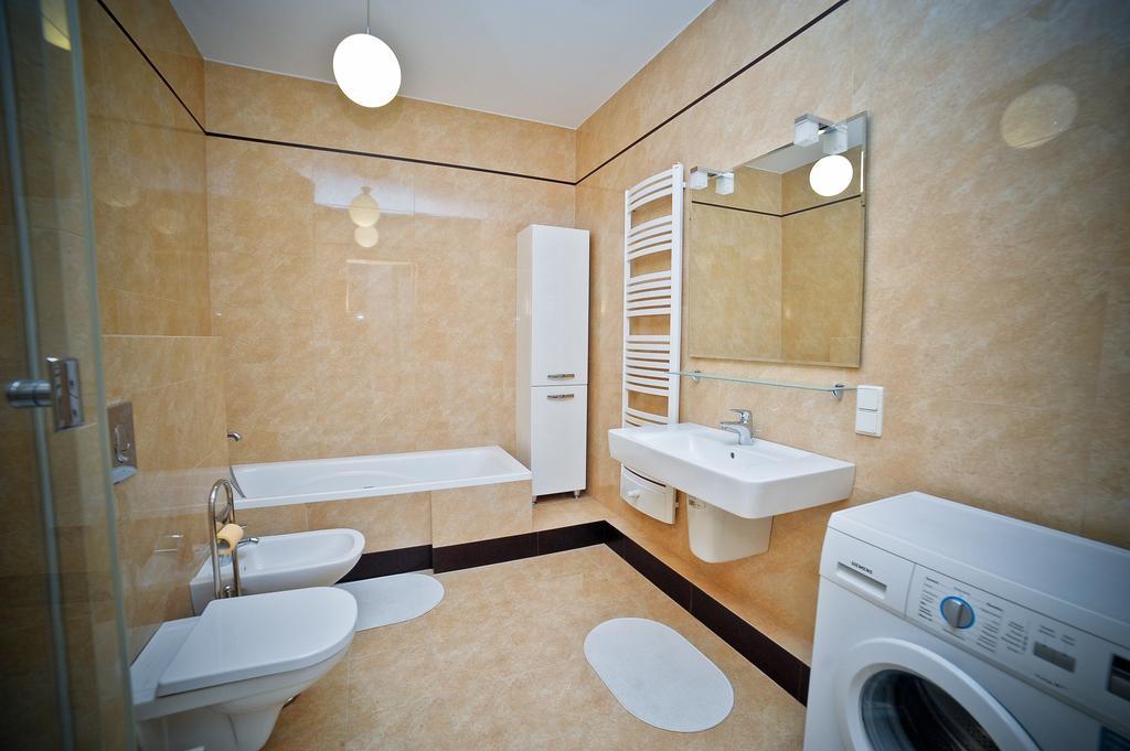 Ferienwohnung Luxury Rockefeller - Sea Towers Gdynia Zimmer foto